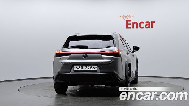 Lexus UX из Кореи Encar