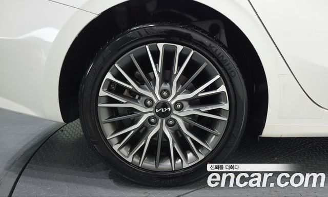 Kia K3 из Кореи Encar